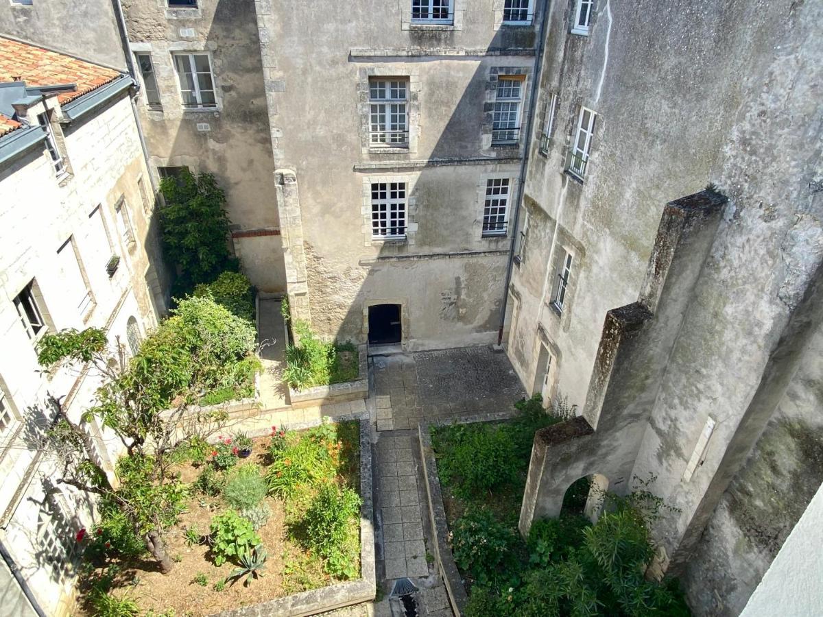 Appartement 1 Piece, Hyper Centre, Grosse Horloge La Rochelle  Eksteriør bilde